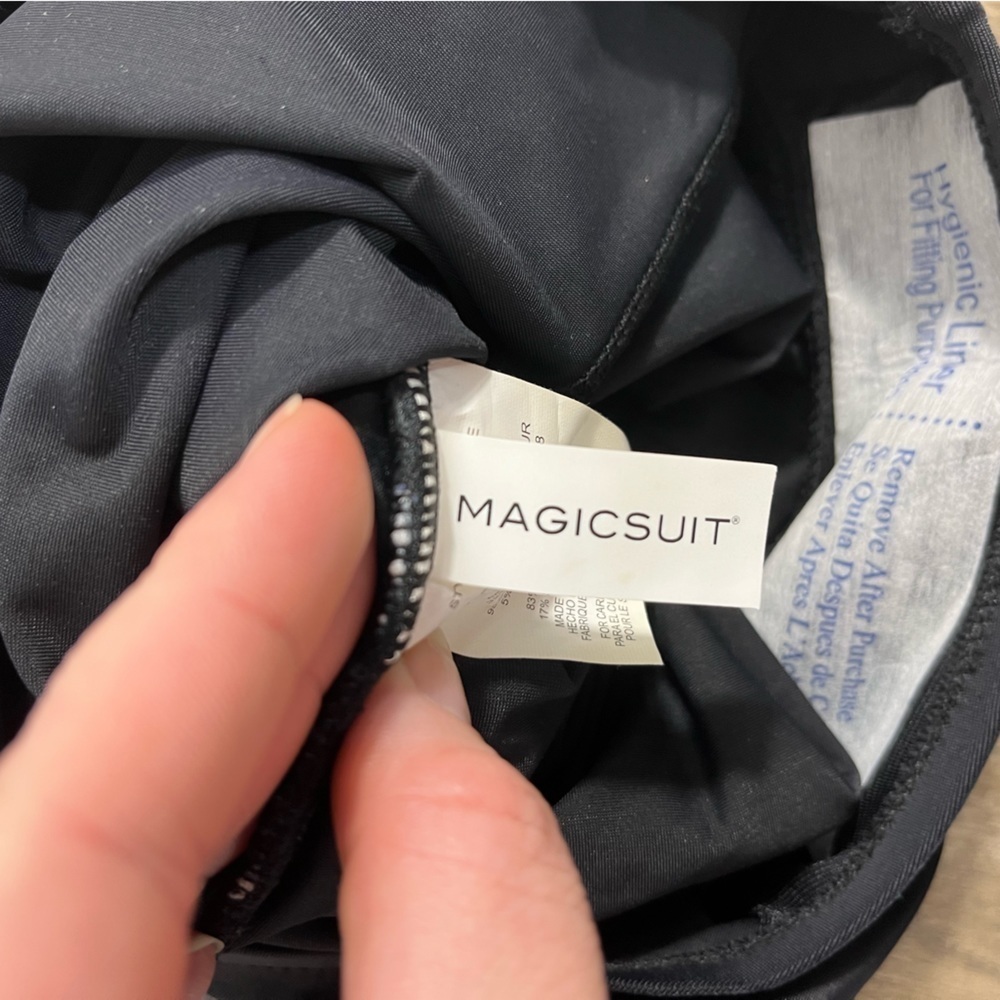 NEW MAGICSUIT LOUISE ONE-PIECE SWIMSUIT IN BLK/ WHITE - Picture 9 of 9
